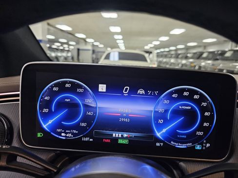 Used 2023 Mercedes-Benz EQE 350+ SUV image 12