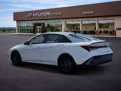 New 2026 Hyundai Elantra Sport w/ Cargo Package FWD image 4