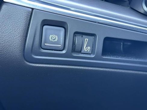 Used 2021 Cadillac XT5 Luxury image 14