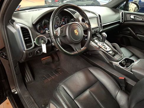 Used 2014 Porsche Cayenne AWD/4WD image 9
