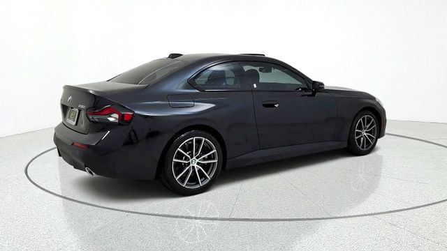 Used 2025 BMW 230i xDrive Coupe w/ Premium Package AWD/4WD image 9