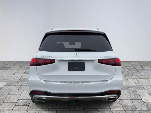 Used 2026 Mercedes-Benz GLS 580 4MATIC image 6