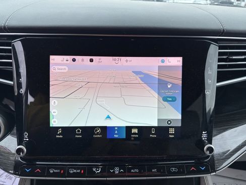 Used 2022 Jeep Wagoneer Series III image 25