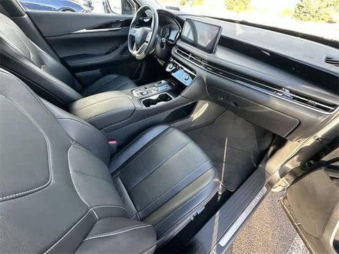 Used 2025 INFINITI QX60 Pure image 21