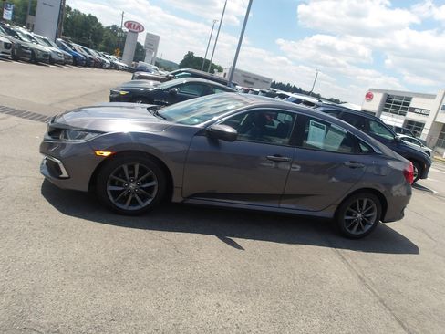 Used 2020 Honda Civic EX-L image 4