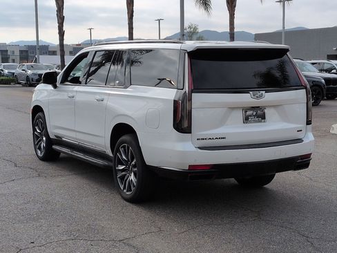 Used 2021 Cadillac Escalade ESV Sport w/ Heavy-Duty Trailer Package image 8