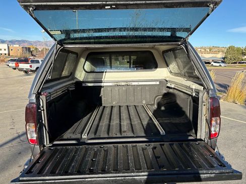 Used 2016 Nissan Frontier PRO-4X image 29