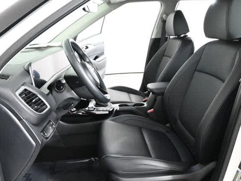 Used 2025 Kia Seltos EX image 19