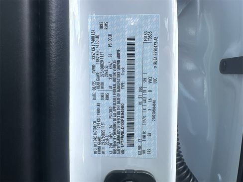 New 2025 Ford F150 Lariat w/ Equipment Group 501A Mid image 19