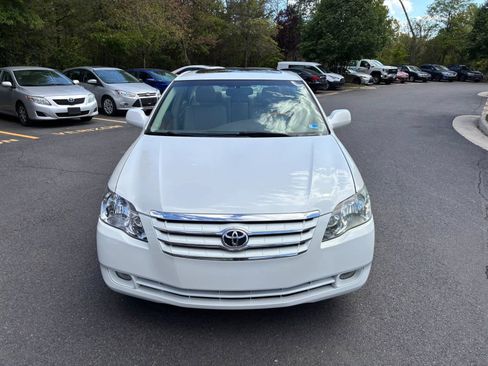 Used 2005 Toyota Avalon XL FWD image 16