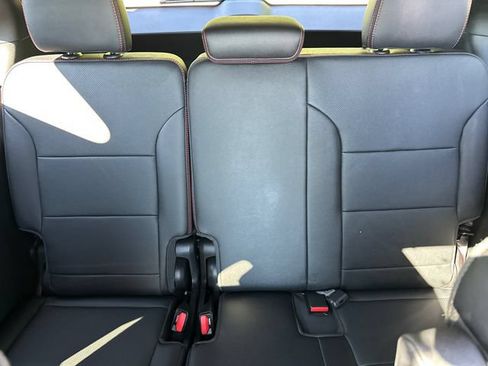 Certified 2026 Chevrolet Traverse RS w/ LPO, Floor Liner Package AWD/4WD image 20