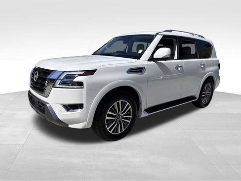 Used 2024 Nissan Armada SL w/ Cargo Package image 3
