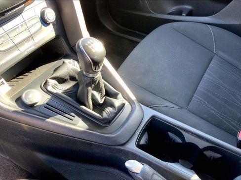 Used 2016 Ford Focus S image 14