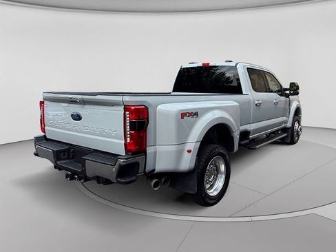 Used 2025 Ford F450 Lariat w/ FX4 Off-Road Package AWD/4WD image 5