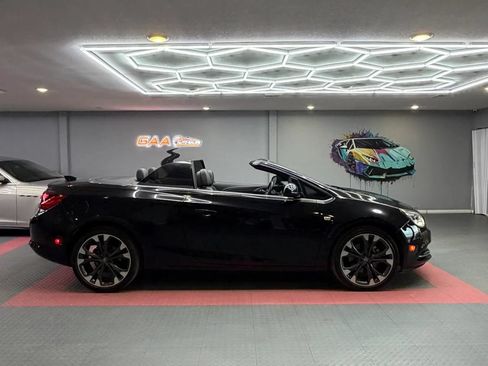 Used 2019 Buick Cascada Premium FWD image 7