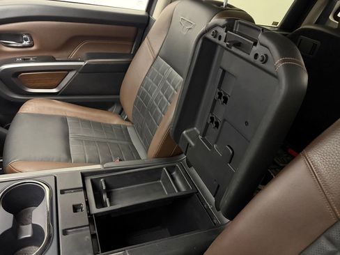 Used 2016 Nissan Titan Platinum Reserve AWD/4WD image 29