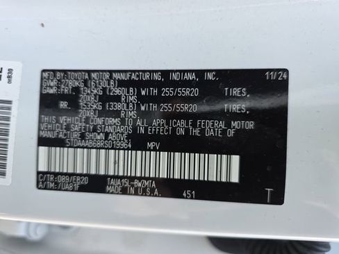 Used 2024 Lexus TX 350 AWD w/ Technology Package image 37