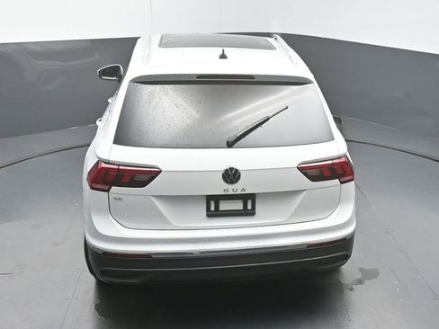 Used 2022 Volkswagen Tiguan SE image 46