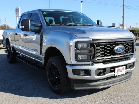 Used 2024 Ford F250 XL w/ STX Appearance Package image 3