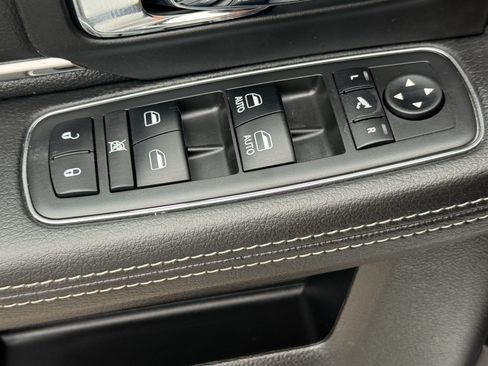 Used 2018 RAM 2500 Laramie w/ Sport Appearance Group AWD/4WD image 26