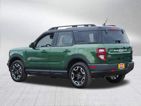 Used 2024 Ford Bronco Sport Outer Banks w/ Tech Package image 5