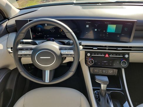 Used 2025 Hyundai Tucson SEL image 19