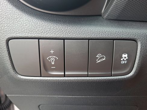 Certified 2023 Hyundai Kona SEL AWD/4WD image 26