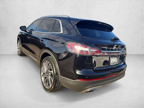 Used 2022 Lincoln Nautilus Reserve w/ Equipment Group 201A AWD/4WD image 8
