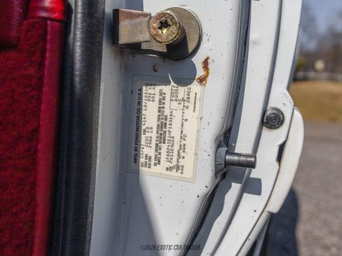 Used 1987 Ford Mustang GT RWD image 47
