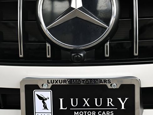 Used 2025 Mercedes-Benz GLC 43 AMG 4MATIC image 18