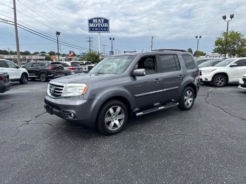 Used 2014 Honda Pilot Touring image 1