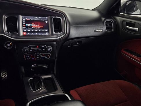 Used 2022 Dodge Charger Scat Pack w/ Plus Group image 7