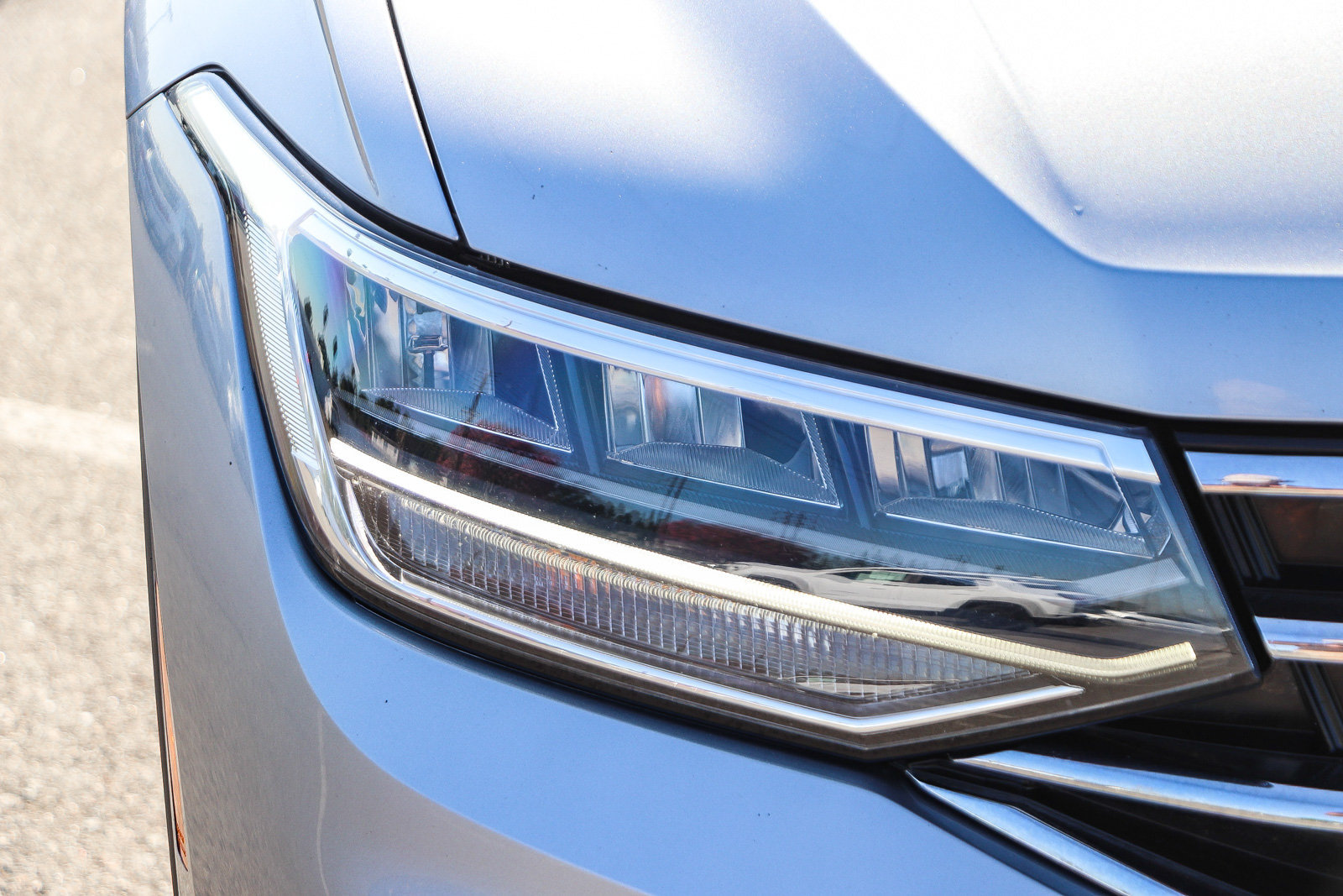 Used 2023 Volkswagen Tiguan SE FWD image 4