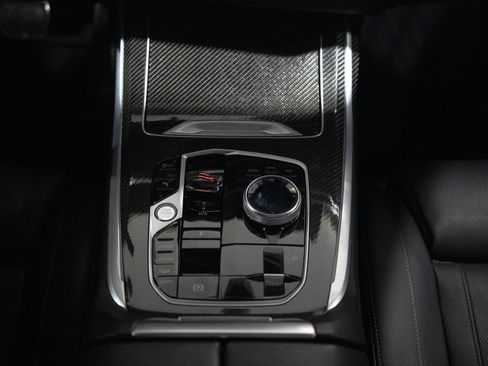 Used 2024 BMW X7 M60i w/ Executive Package AWD/4WD image 19