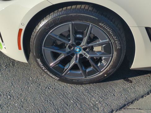 Used 2023 BMW i4 eDrive35 w/ Premium Package RWD image 25