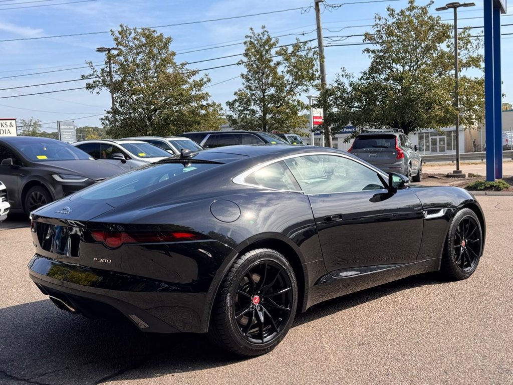 Used 2020 Jaguar F-TYPE Coupe RWD image 6