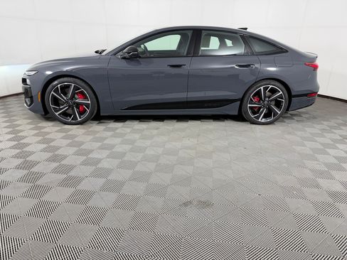 Used 2025 Audi S6 e-tron Premium Plus w/ Premium Plus AWD/4WD image 2