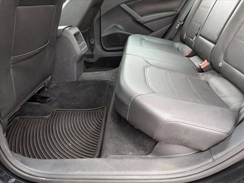 Used 2012 Volkswagen Passat TDI SE image 20