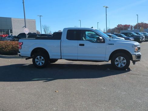 Used 2020 Ford F150 XLT w/ Trailer Tow Package image 9