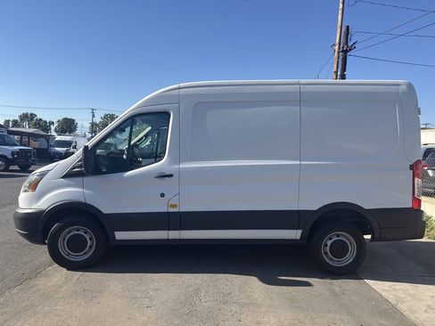 Used 2016 Ford Transit 150 130 Medium Roof RWD image 4