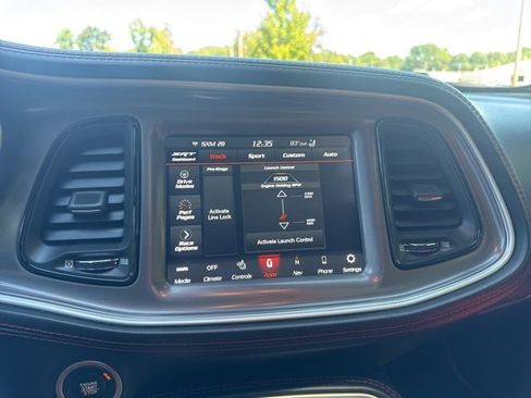 Used 2022 Dodge Challenger R/T Scat Pack w/ Plus Package image 16