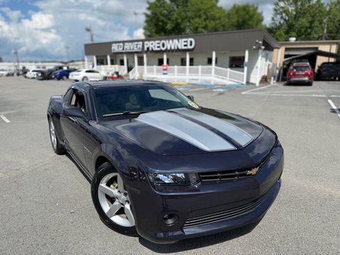 Used 2014 Chevrolet Camaro LT w/ Silver Rally Stripe Package RWD image 13