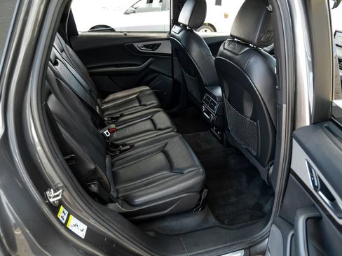 Used 2018 Audi Q7 2.0T Premium Plus AWD/4WD image 41