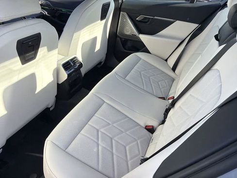 Used 2026 BMW 530i w/ M Sport Package RWD image 16