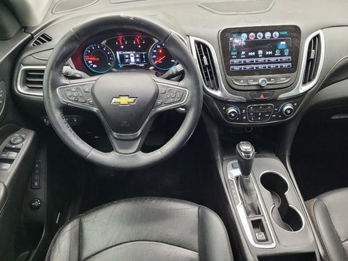 Used 2018 Chevrolet Equinox Premier FWD image 22