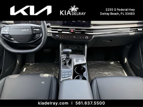 New 2026 Kia Sportage EX FWD image 13