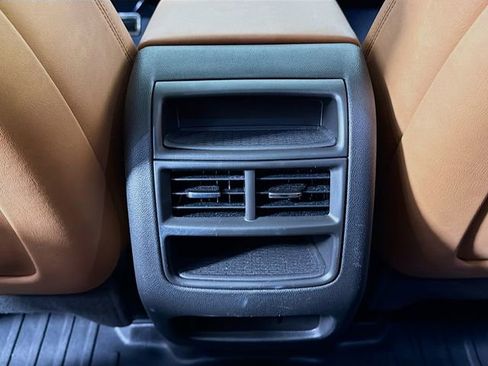 Used 2020 Cadillac XT5 Premium Luxury image 28