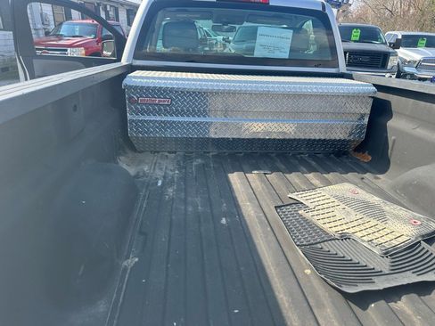 Used 2016 GMC Sierra 1500 2WD Regular Cab image 15