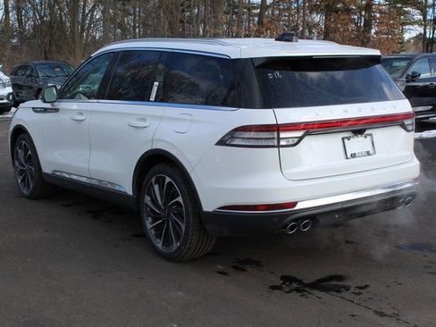 New 2026 Lincoln Aviator Reserve image 5