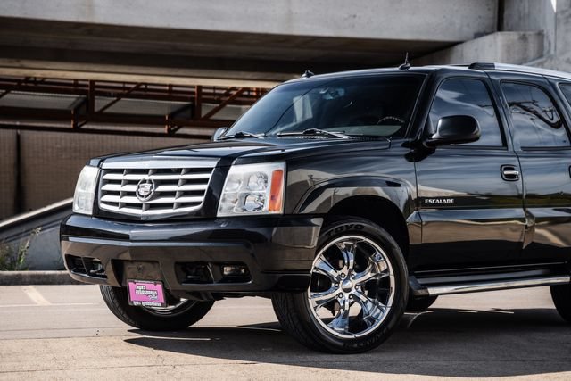 Used 2003 Cadillac Escalade AWD image 30